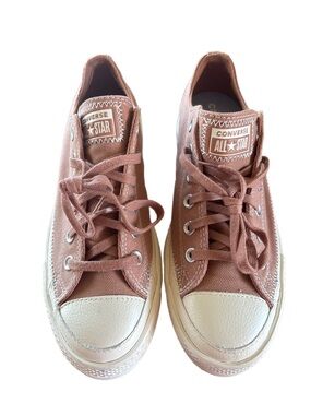 Converse All Star Low Top Platform Sneakers in Dusty Rose